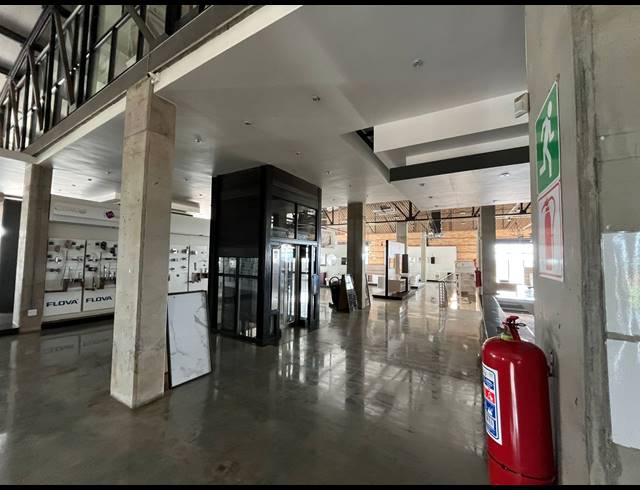 3,000M² SHOWROOM FOR SALE IN DALPARK
